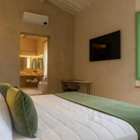 Tenuta D'arbia, Siena * מונטרוני ד'ארביה